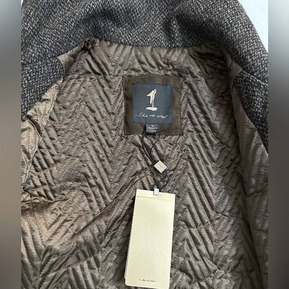 One Like no other jacket - Picture 13 of 14